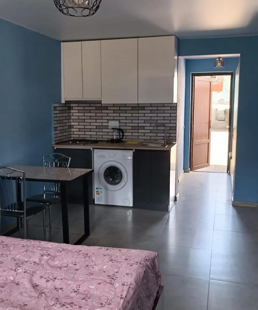 Appartamento 1-Room Studio Guesthouse Batumi Georgia